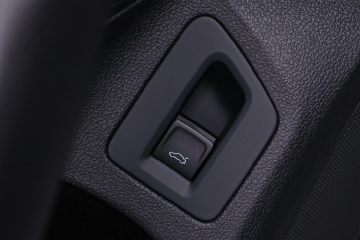 Volkswagen Arteon 2,0 TSI 140kW DSG R-Line