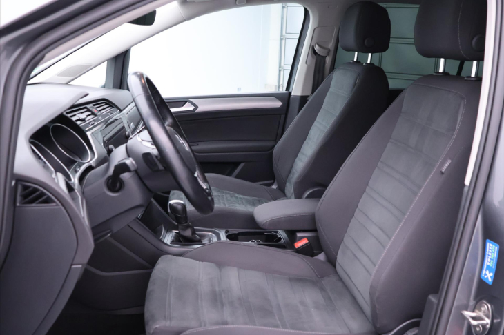 Volkswagen Touran 2,0 TDI 110kW DSG LED