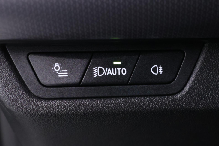 BMW Řada 2 1,5 220i M-sport Active Tourer