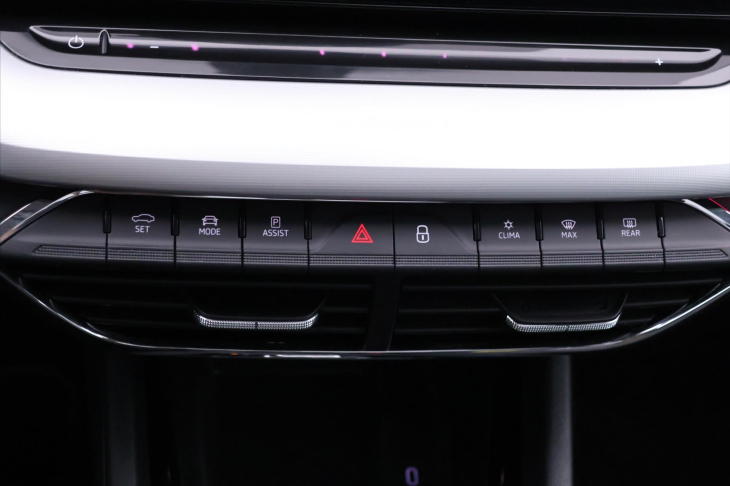 Škoda Octavia 2,0 TDI DSG Matrix Virtual DPH