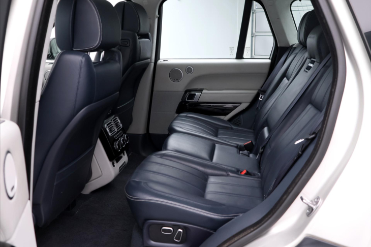 Land Rover Range Rover 4,4 TDV8 250kW Vogue 4x4 CZ DPH