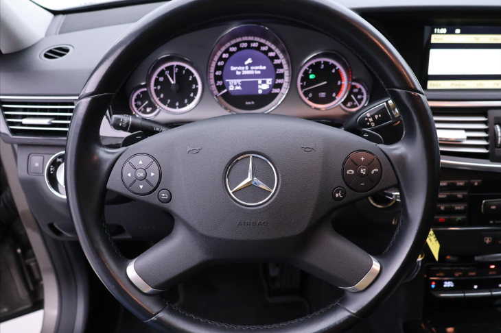 Mercedes-Benz Třídy E 3,0 300CDI 150kW Aut. Kůže