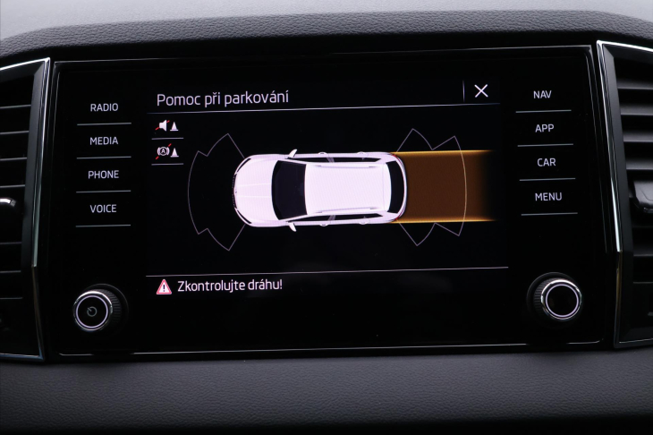 Škoda Karoq 1,0 TSI 81kW Clever LED DPH