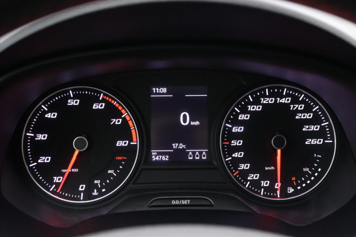 Seat Leon 1,4 TSI FR LED Kůže CZ