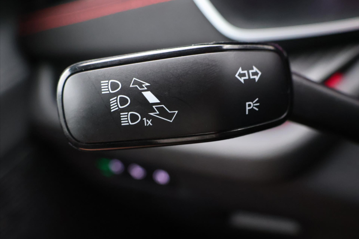 Škoda Octavia 2,0 TSI DSG RS DPH 1.maj CZ