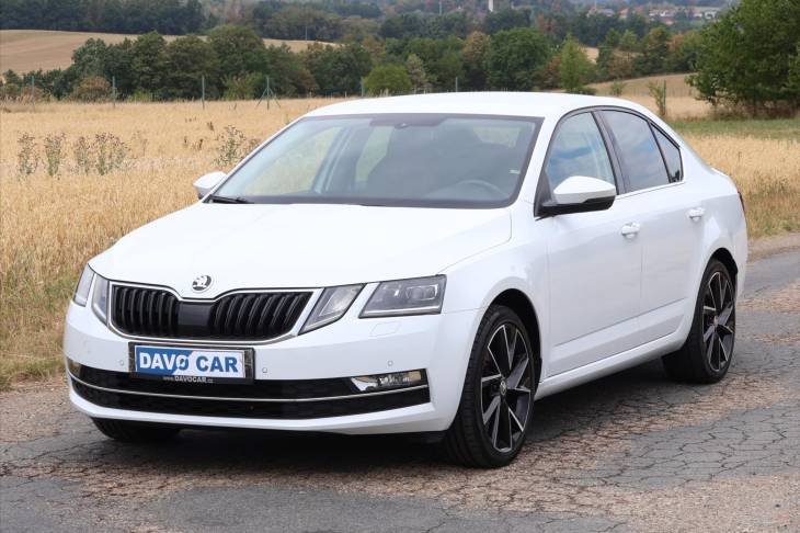 Škoda Octavia 2,0 TDI 4x4 DSG CZ Style Sport