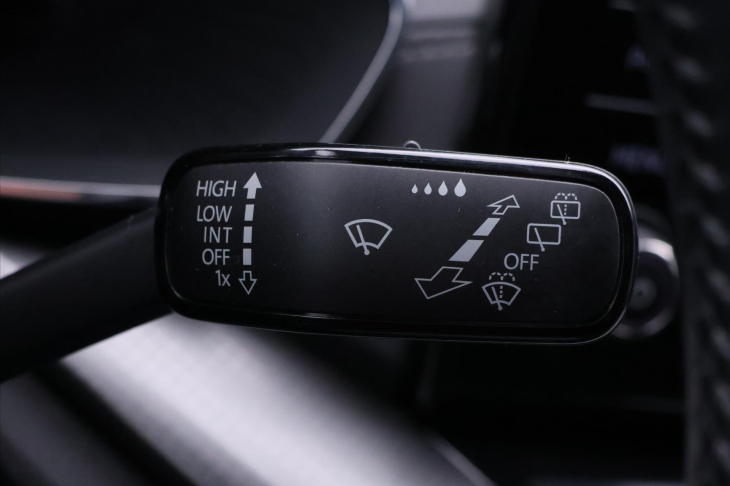 Škoda Octavia 1,0 TSI 81kW Ambition CZ DPH