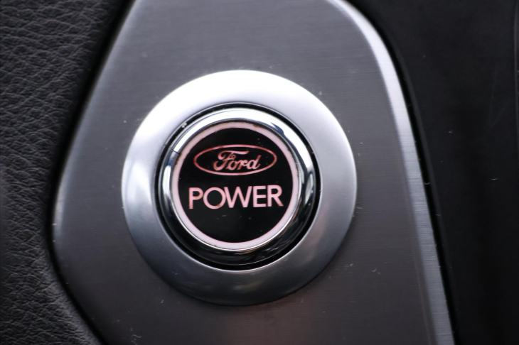 Ford Mondeo 2,0 TDCi 120kW Titanium Navi