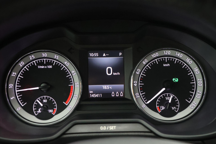 Škoda Octavia 2,0 TDI 110kW DSG Style CZ
