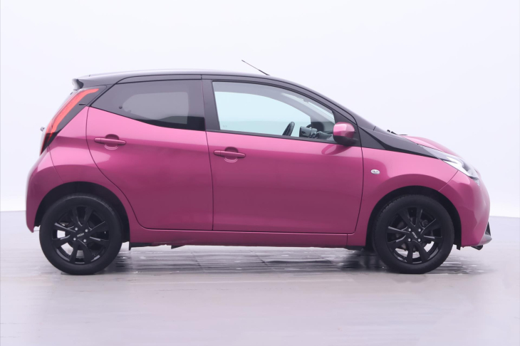 Toyota Aygo 1,0 VVT-i 53kW Selection x-cite CZ