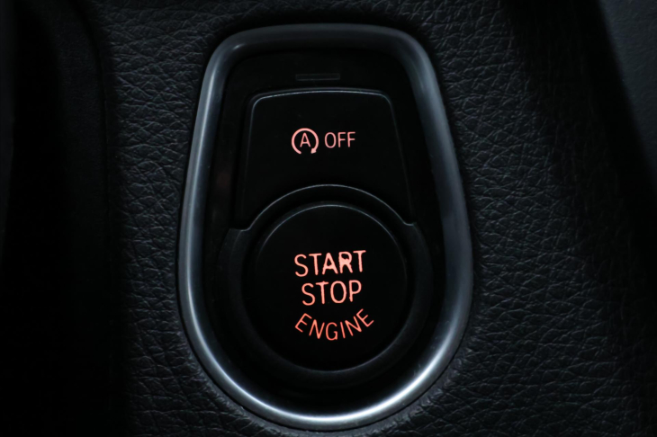 BMW Řada 4 2,0 420d xD CZ GranCoupé Sport