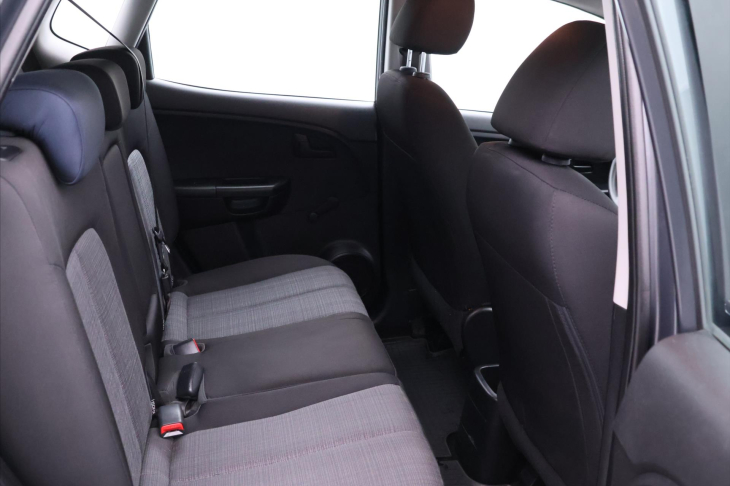 Kia Venga 1,4 CVVT 66kW CZ Klimatizace