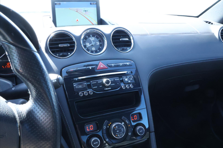 Peugeot RCZ 1,6 16V 147kW Allure Navi