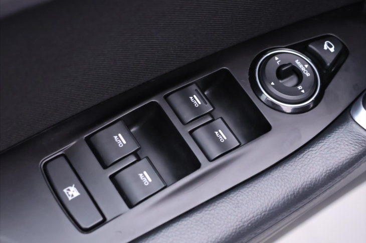 Hyundai i40 1,7 CRDi 100kW Experience CZ