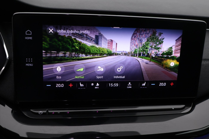 Škoda Octavia 1,5 TSI 110kW Style CZ DPH