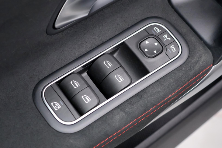 Mercedes-Benz CLA 2,0 200d AMG LINE CZ DPH 77TKM