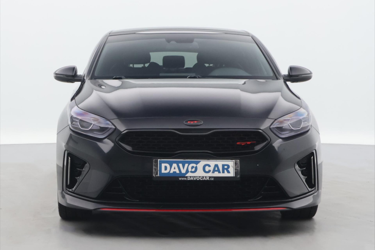 Kia Ceed 1,6 T-GDI 150kW DCT CZ GT