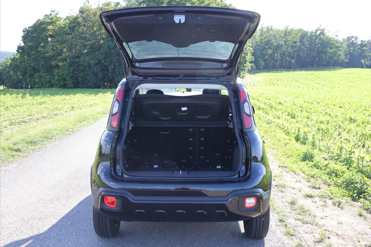 Fiat Panda 1,0 i Hybrid Cross Klima DPH
