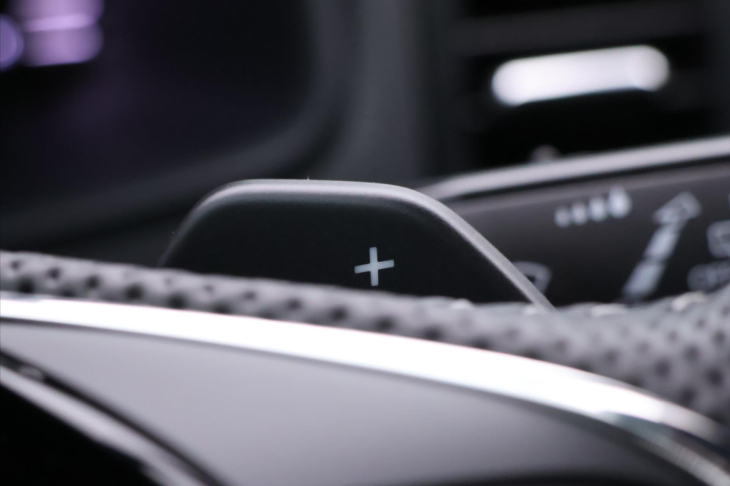 Škoda Karoq 2,0 TDI DSG Sportline 4x4 DPH