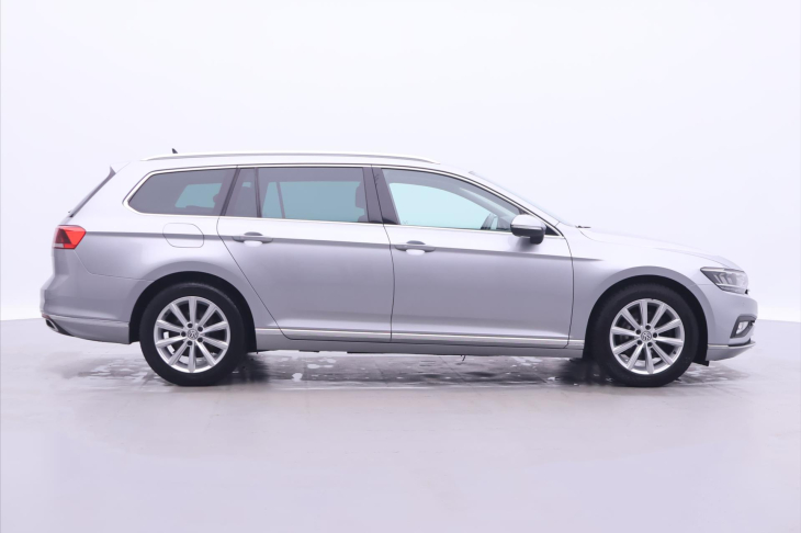 Volkswagen Passat 2,0 TDI 140kW DSG Elegance DPH