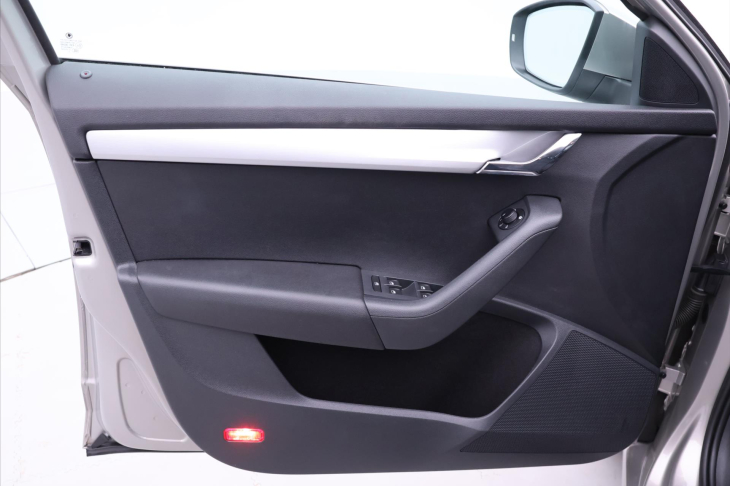 Škoda Octavia 2,0 TDI 110kW Elegance 87'500km