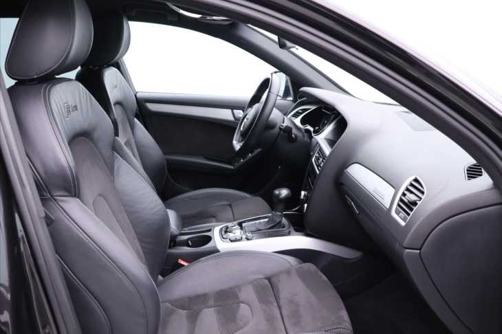 Audi A4 3,0 TDI 180kW S-Line quattro