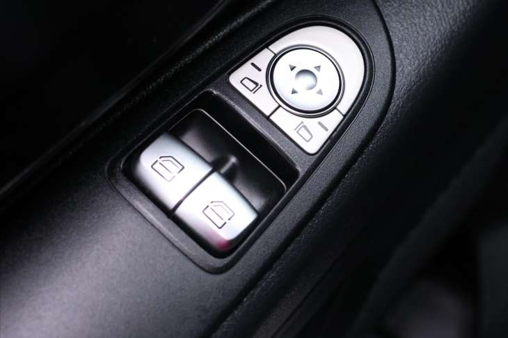 Mercedes-Benz Vito 2,0 116CDI 120kW Klima L2H1