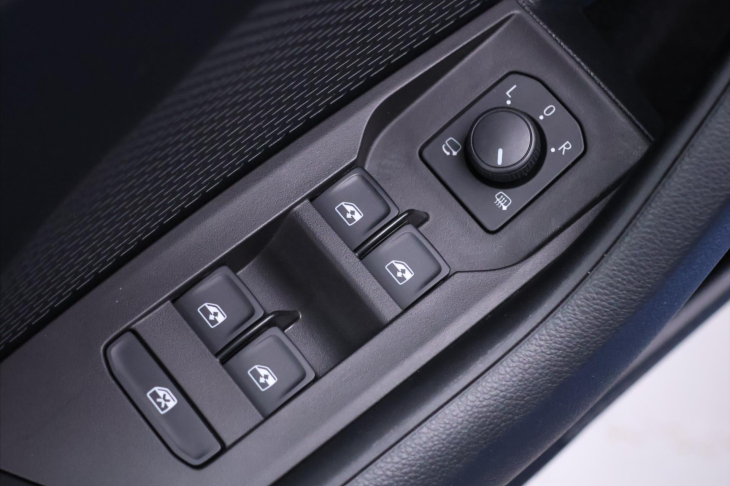 Škoda Octavia 1,0 TSI Ambition Virtual DPH