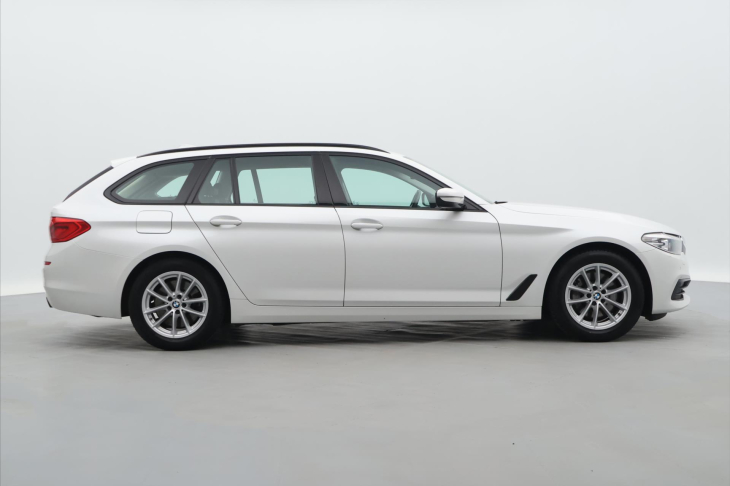 BMW Řada 5 3,0 530d 195kW Aut. Sport Line