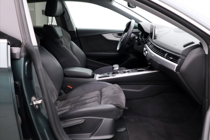 Audi A5 3,0 TDI 160kW Quattro CZ DPH