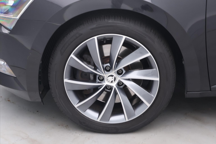 Škoda Superb 2,0 TSI 206kW L&K 4x4 DSG CZ DPH