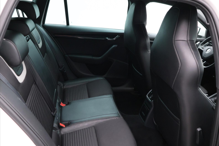Škoda Octavia 2,0 TDI 135kW DSG RS