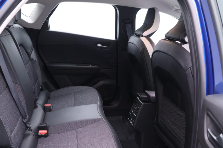 Renault Captur 1,6 68kW E-TECH Plug-in Hybrid CZ