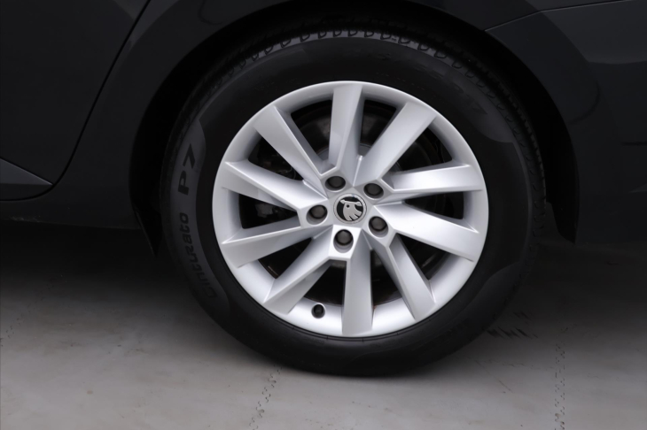 Škoda Superb 2,0 TDI 140kW DSG Style LED
