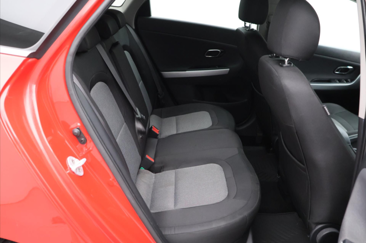 Kia Ceed 1,6 CRDI 100kW CZ Comfort Navi