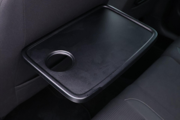 Volkswagen Golf Plus 1,6 i 75kW Team Tempomat 1.Maj