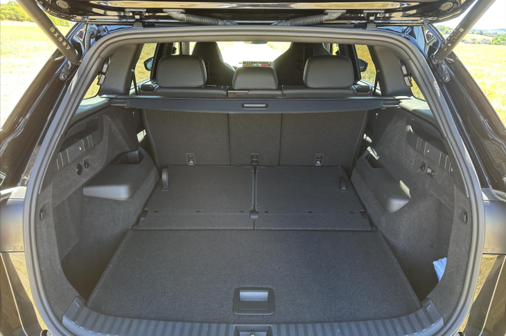 Škoda Kodiaq 2,0 TDI DSG 4x4 Sportline 7-Míst