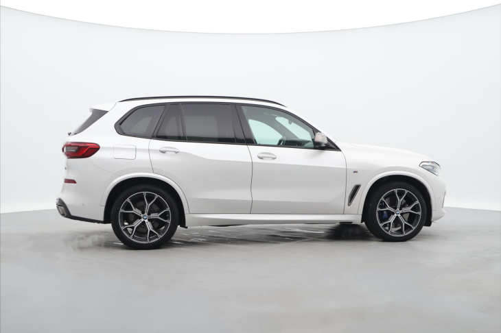 BMW X5 3,0 M50d 294kW CZ DPH FULL SERVIS