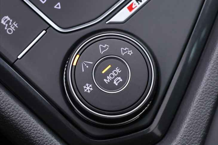 Volkswagen Tiguan 2,0 TSI R-line Highline DSG 4M