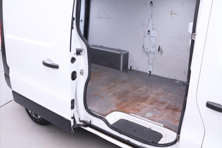 Opel Vivaro 1,6 CDTI 89kW L2H1 Tažné DPH