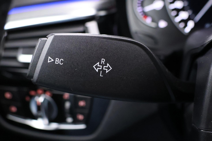 BMW Řada 5 2,0 dA 140kW M-Paket, Záruka