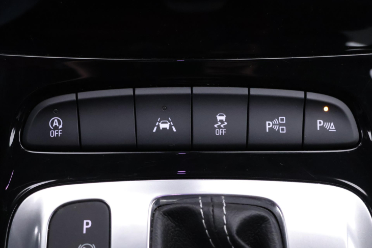 Opel Astra 1,4 T 110kW Aut. Innovation CZ