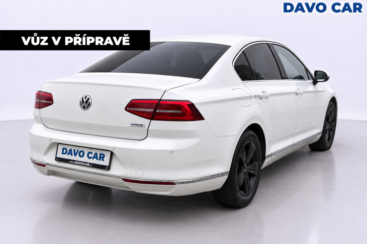 Volkswagen Passat 2,0 TDi 110kW DSG Highline CZ