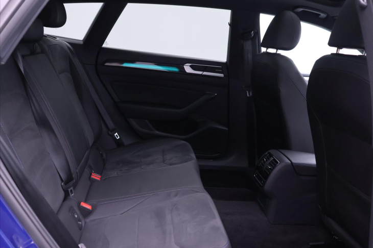 Volkswagen Arteon Shooting Brake 2,0 TSI R 235kW DSG 4M LED DPH