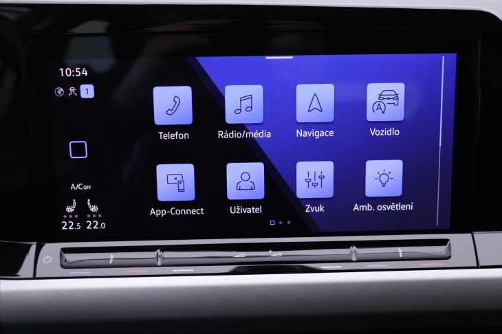 Volkswagen Golf 1,0 TSI 81kW CZ Life 1.Maj DPH