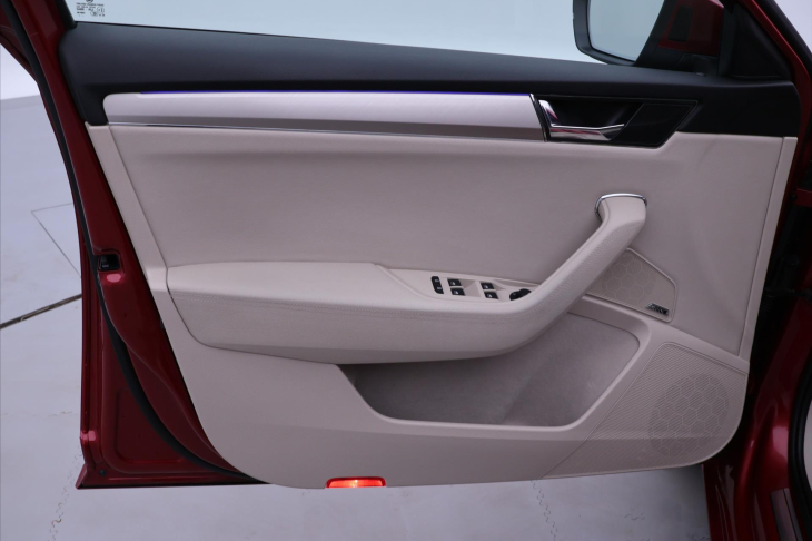 Škoda Superb 2,0 TSI 206kW DSG 4x4 CZ L&K