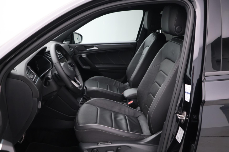 Volkswagen Tiguan Allspace 2,0 TDI R-line 4Motion DSG DPH