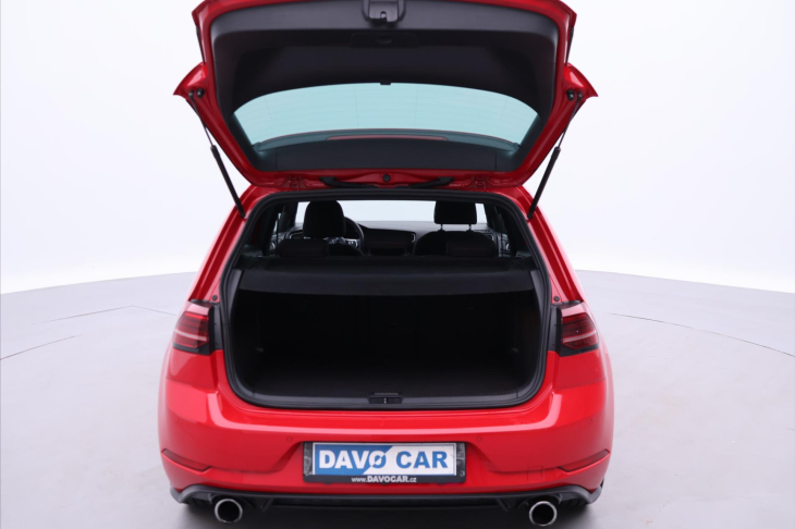Volkswagen Golf 2,0 TSI GTI 169kW 1.Majitel