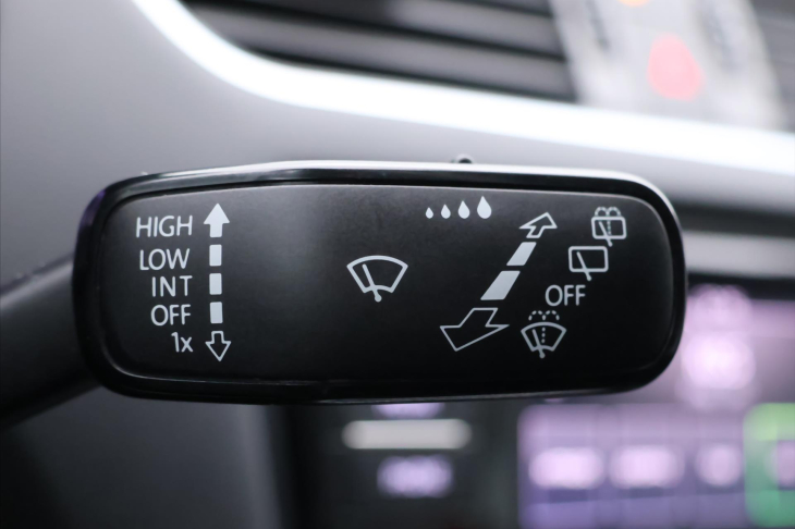 Škoda Octavia 1,0 TSI 85KW FRESH CZ