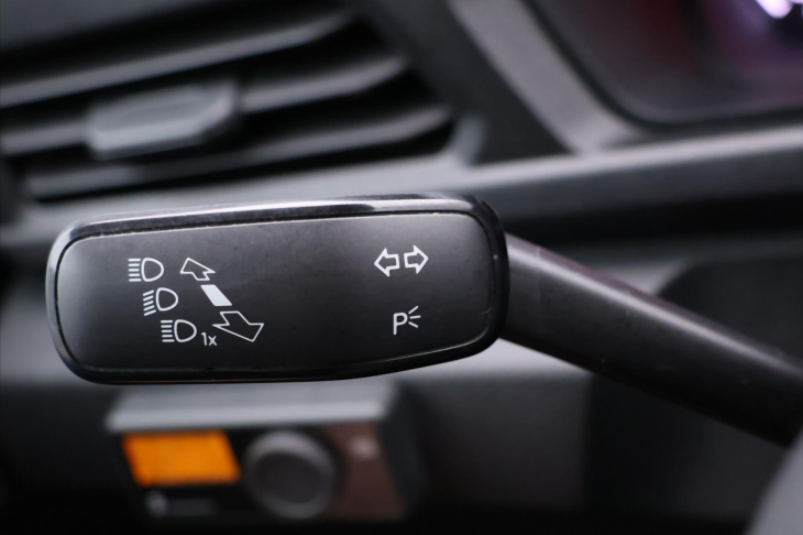 Volkswagen Caddy 2,0 TDI 90 kW DPH CZ chladící vestavba